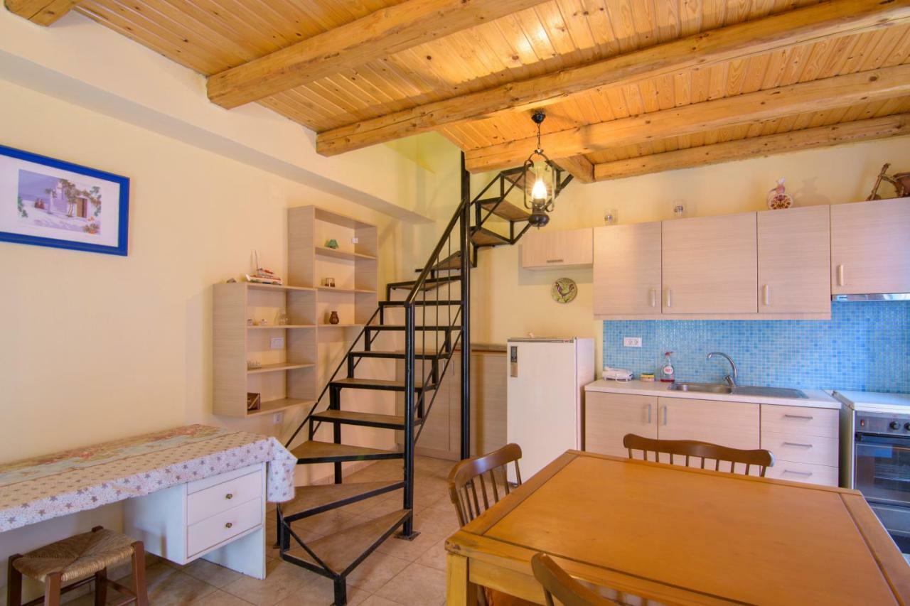 Lilas Traditional Maisonette Elounda Екстериор снимка